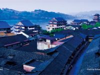                                     first ancient town on the yangtze river     li zhuang